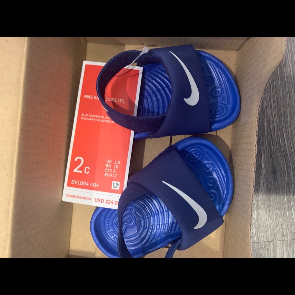 Babies Nike slides
